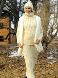 Vest, genser, skjørt og lue