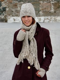 Lue, skjerf, legg- og håndleddsvarmere