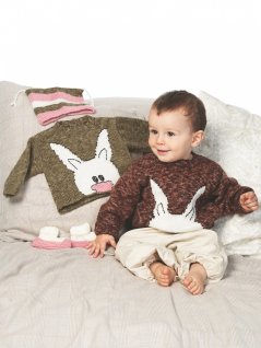 Strikket genser med kanin, samt lue og støvletter