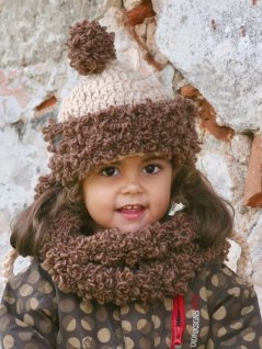 Lue og skjerf med løkke