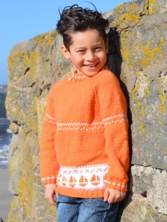 Genser med seilbåter