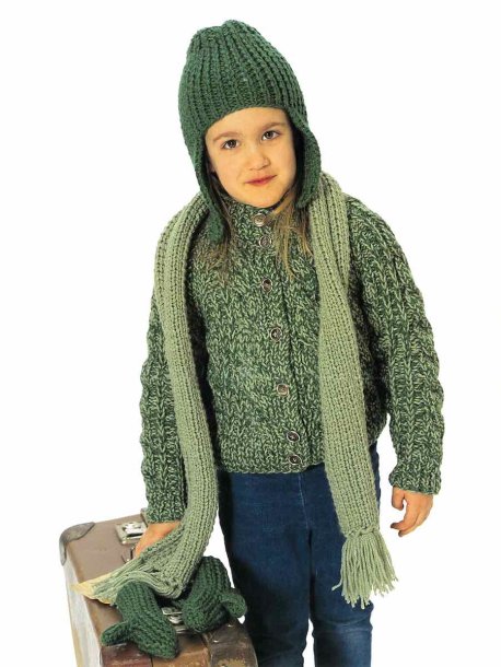 Dobbeltstrikket cardigan, lue, votter og skjerf