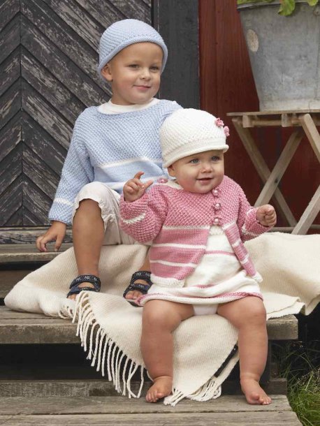 Kjole, cardigan, genser og luer