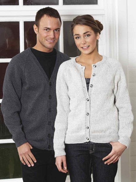 Ensfarget raglangensere og cardigans