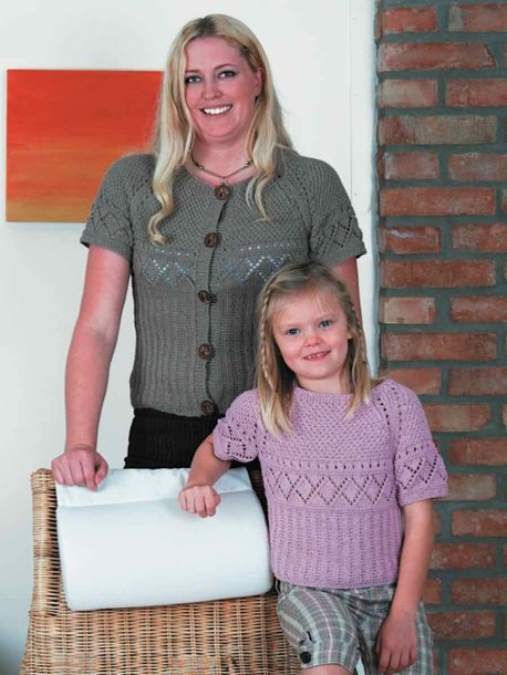 Kortermet mønstret raglan cardigan og genser