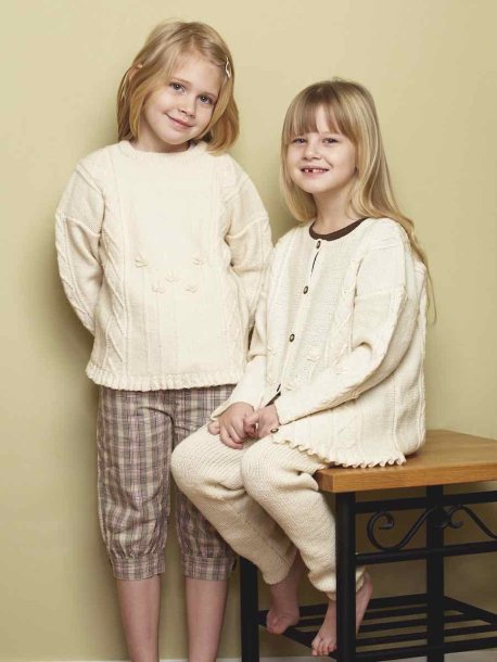 Tröja, kofta med ax och tights