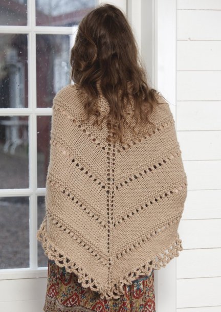 sjal med virkad kant