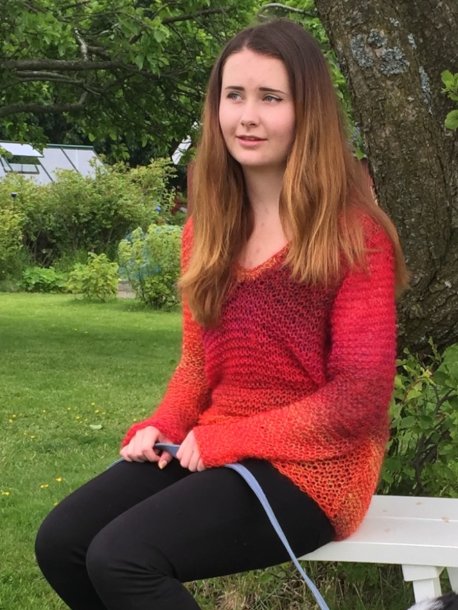 Genser med rillestrikk