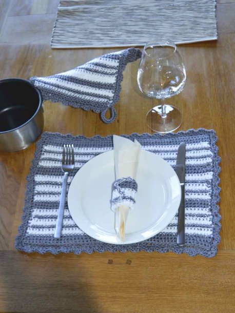 Dobbeltheklet kjøkkensett