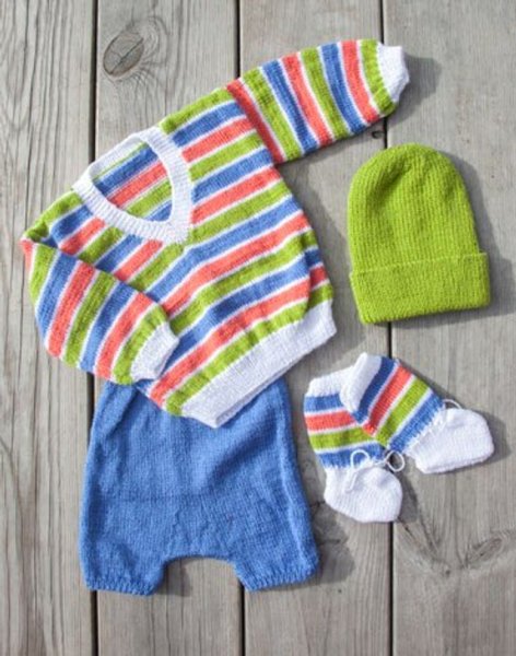 Genser, bukser, lue og sokker