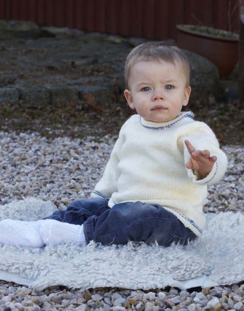 Strikket barnegenser