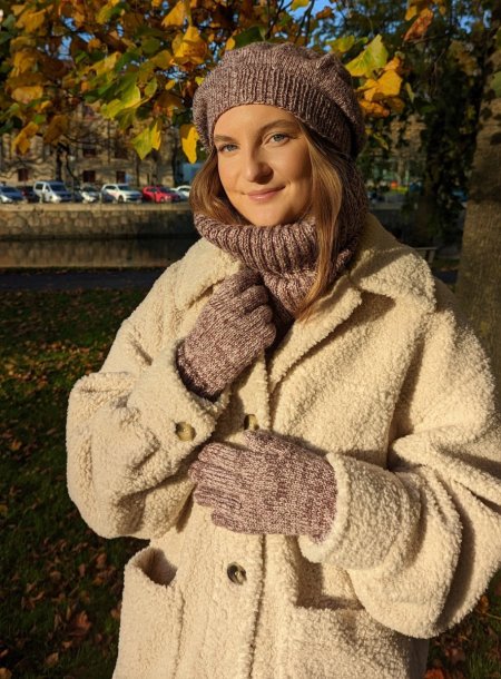 Beret, votter og halspolo