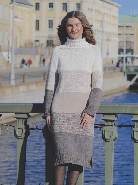 Stripete kjole i dobbelt garn