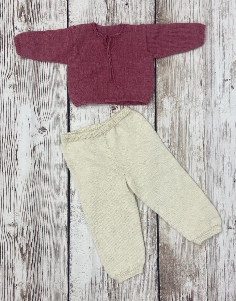 Babyset med hålränder