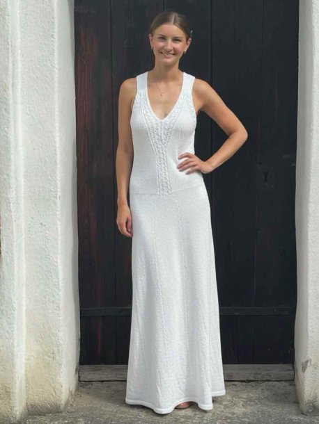 Lang kjole med blonder