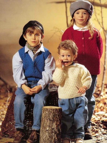 Tröja, kofta och väst med rund hals eller v-hals