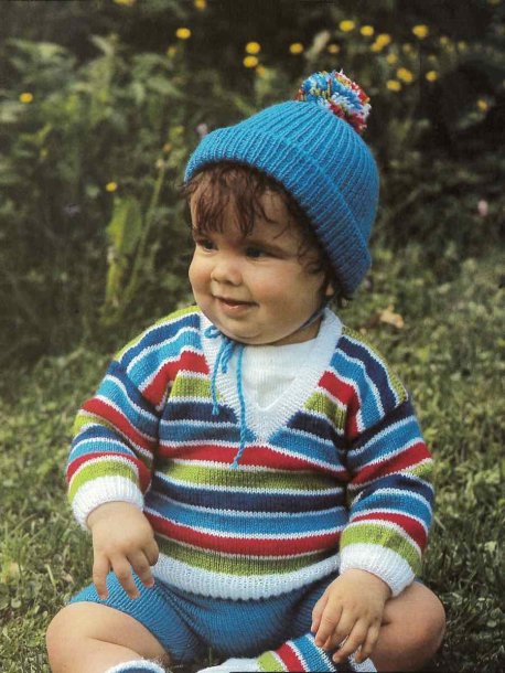 Jumper, byxor, mössa och sockor