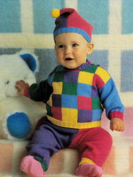 Tröja, byxor och mössa