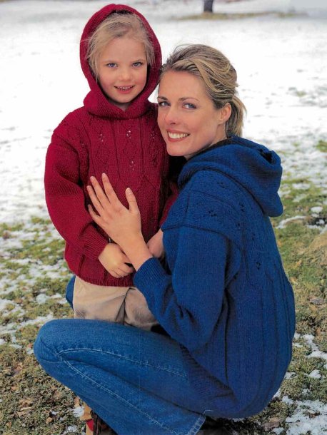 Barn och damtröja med kapuschong